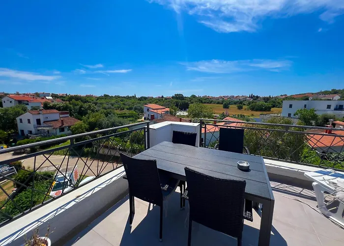 Apartments Korana