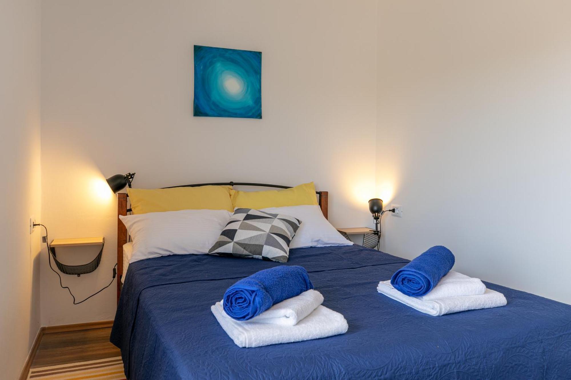 Apartment Korana *
